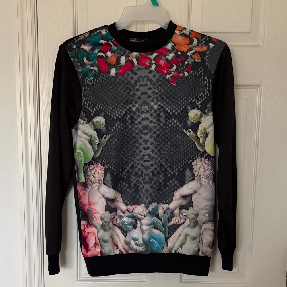 Vibrant Artistic Print Long Sleeve Top. Size M